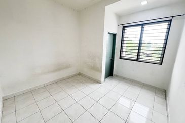 Facing Playground Termurah 2 Storey Superlink @ Taman Pinggiran