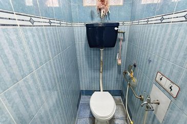 Fully Extended 2 Storey House @ Taman Selayang Indah Batu Caves