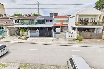 Fully Extended 2 Storey House @ Taman Selayang Indah Batu Caves