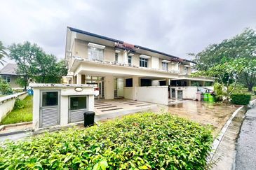 End Lot Facing Open Double Storey Terrace @ Presint 14 Putrajaya