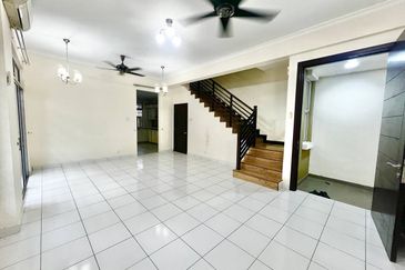 End Lot Facing Open Double Storey Terrace @ Presint 14 Putrajaya