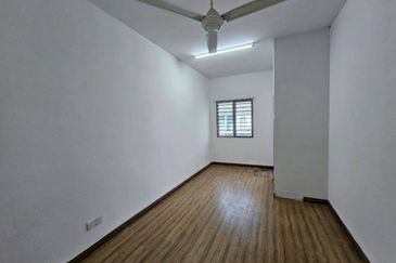 End Lot Facing Open Double Storey Terrace @ Presint 14 Putrajaya