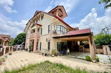 SPACIOUS Corner 2.5-Storey Terrace @ Superlink, Presint 16, Putrajaya