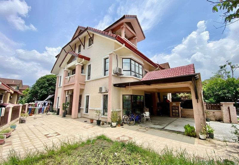 SPACIOUS Corner 2.5-Storey Terrace @ Superlink, Presint 16, Putrajaya