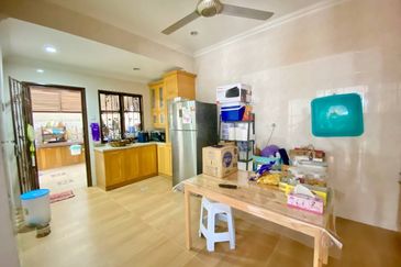 SPACIOUS Corner 2.5-Storey Terrace @ Superlink, Presint 16, Putrajaya