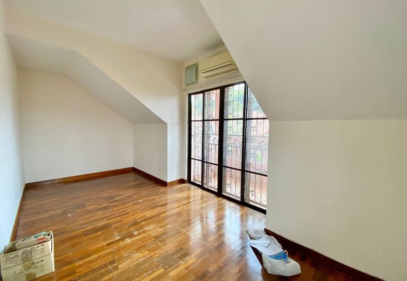 SPACIOUS Corner 2.5-Storey Terrace @ Superlink, Presint 16, Putrajaya