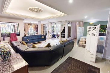 Double Storey Semi D-House @ SS4A Kelana Jaya 