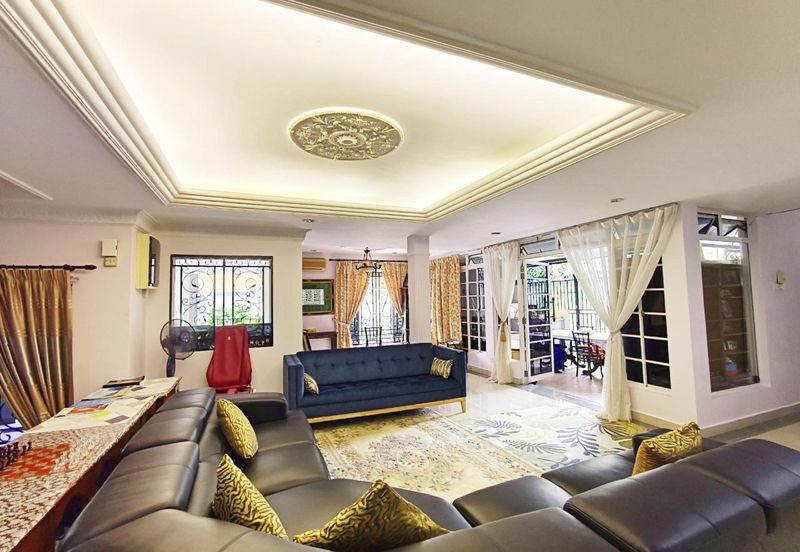 Double Storey Semi D-House @ SS4A Kelana Jaya 