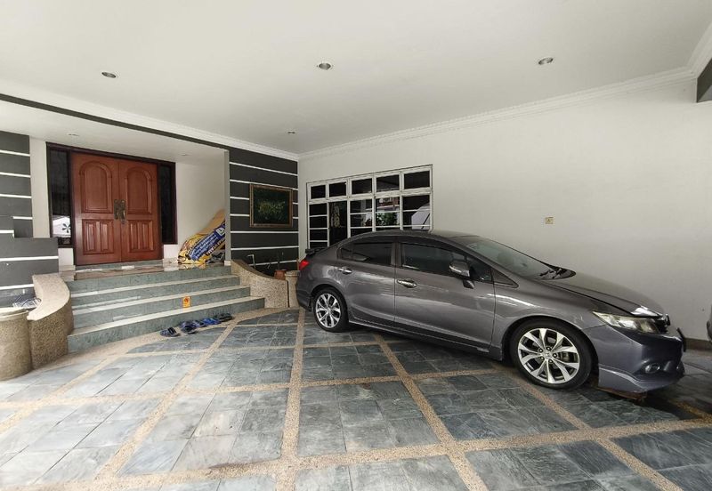 Double Storey Semi D-House @ SS4A Kelana Jaya 