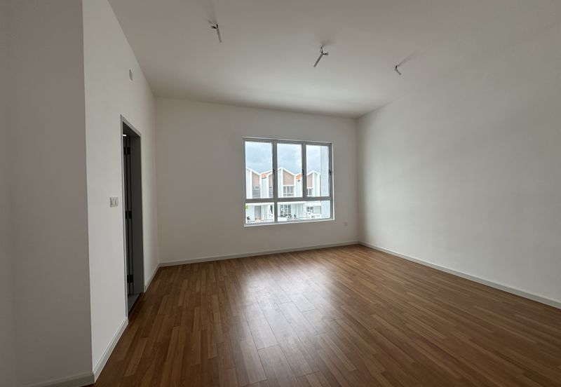 Aderyn Setia Alamsari Bangi Double Storey Terrace - Where Nature Welcomes You