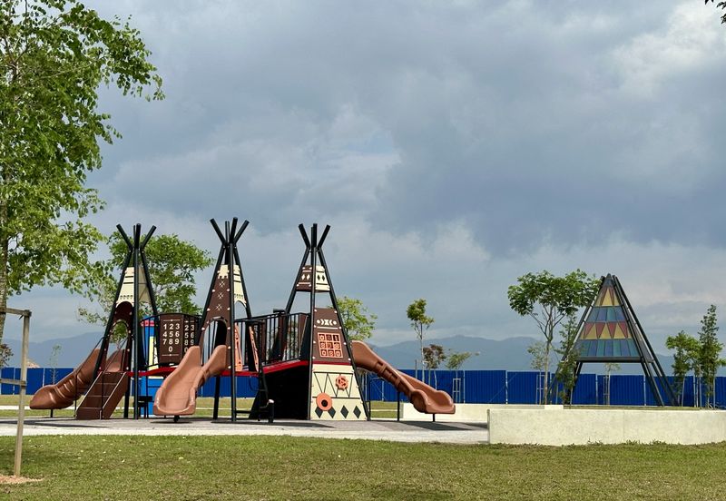 Aderyn Setia Alamsari Bangi Double Storey Terrace - Where Nature Welcomes You