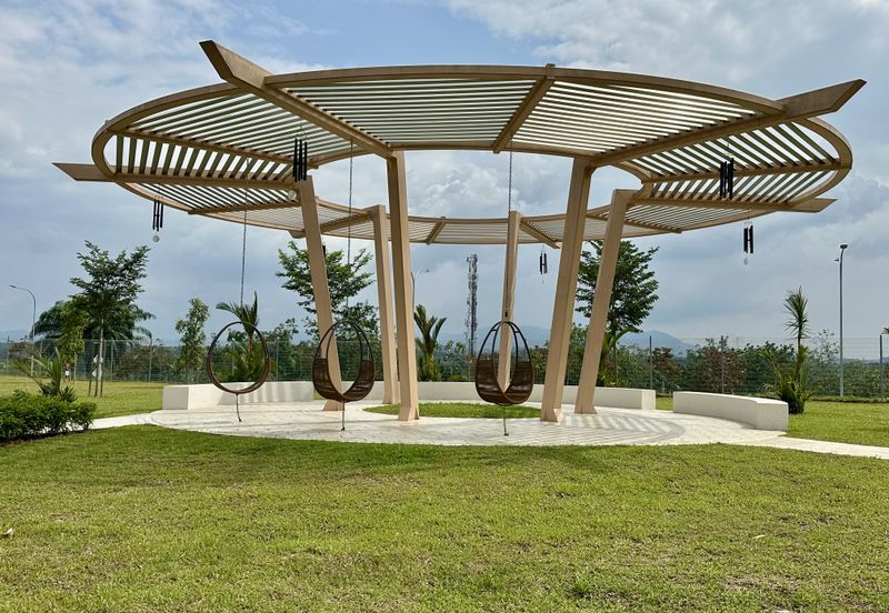 Aderyn Setia Alamsari Bangi Double Storey Terrace - Where Nature Welcomes You