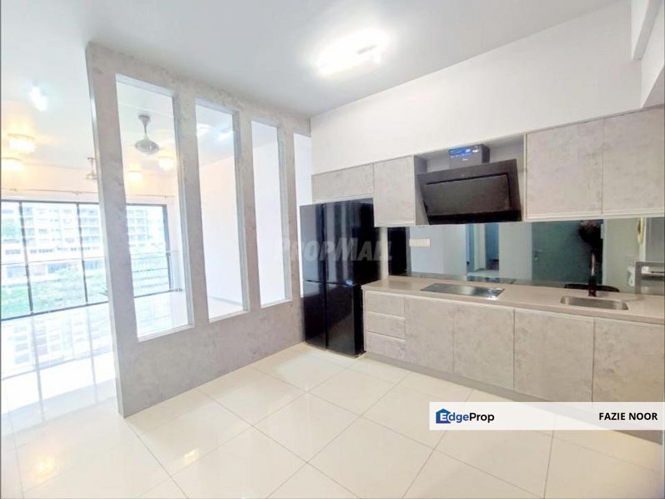 Corner Unit Condominium!! @ Renai Jelutong Bukit Jelutong Shah Alam, Selangor, Bukit Jelutong