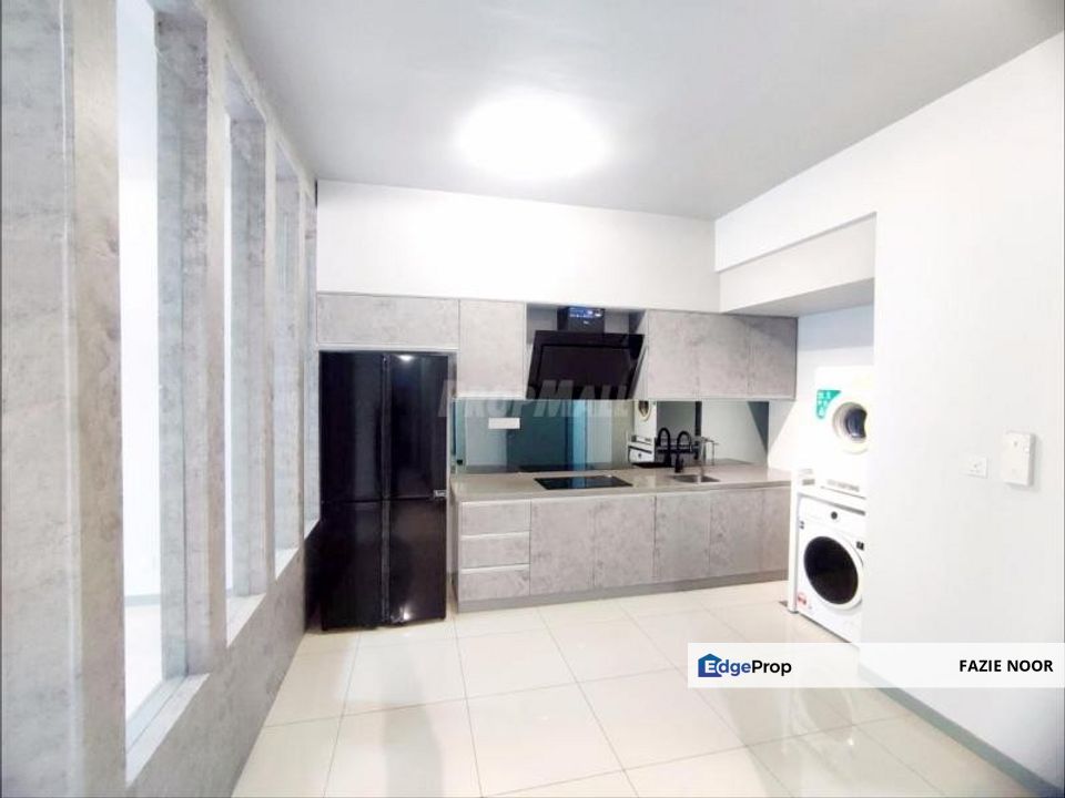 Corner Unit Condominium!! @ Renai Jelutong Bukit Jelutong Shah Alam, Selangor, Bukit Jelutong