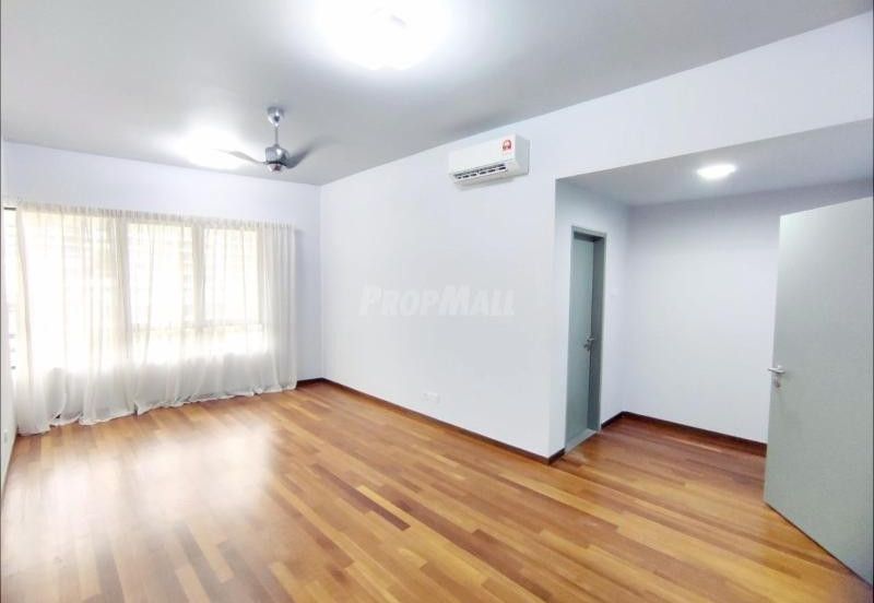 Renai Jelutong Residences