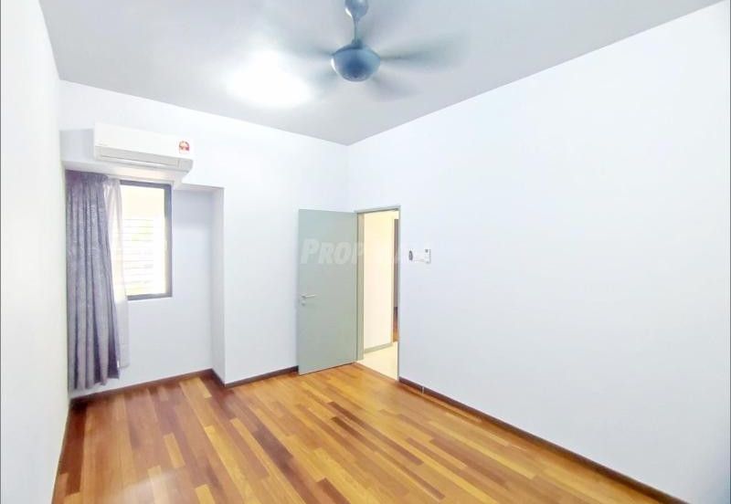 Renai Jelutong Residences