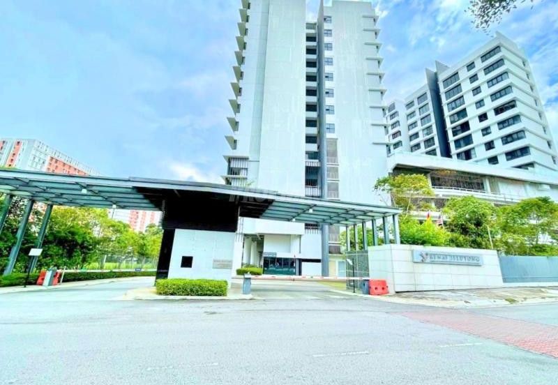 Renai Jelutong Residences