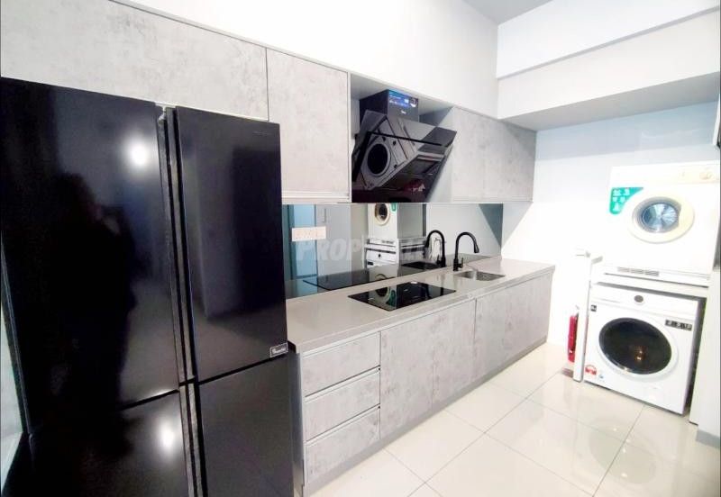 Renai Jelutong Residences