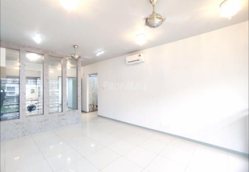 Renai Jelutong Residences