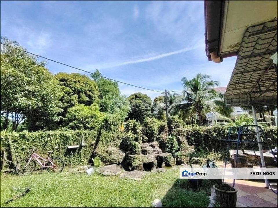 Fully Furnished Corner 2-Storey Bungalow @Jalan Jelutong Seksyen 3 Shah Alam, Selangor, Shah Alam