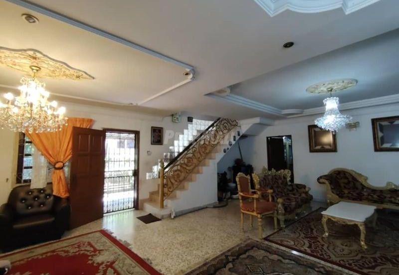 Fully Furnished Corner 2-Storey Bungalow @Jalan Jelutong Seksyen 3 Shah Alam
