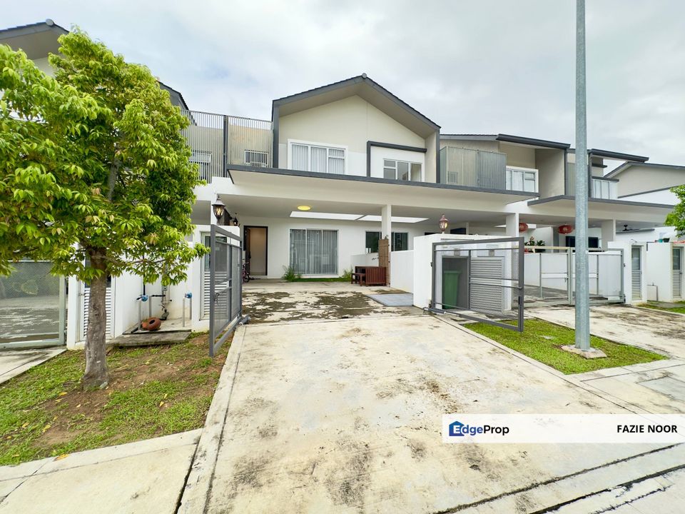 RENOVATED & BEAUTIFULLY FURNISHED !!! 2 Storey Terrace @ Gamuda Gardens Village Homes Rawang, Selangor, Rawang