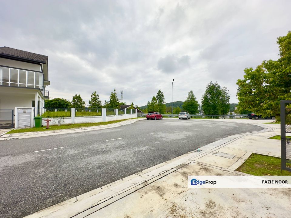 RENOVATED & BEAUTIFULLY FURNISHED !!! 2 Storey Terrace @ Gamuda Gardens Village Homes Rawang, Selangor, Rawang