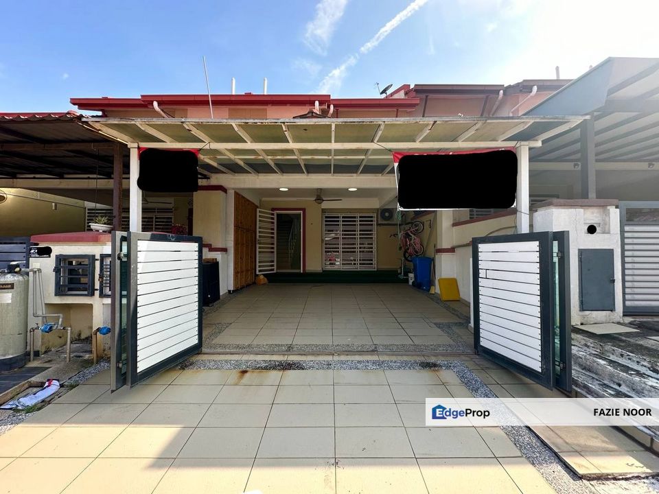 FULLY RENOVATED, FURNISHED with EXTENDED KITCHEN !! @Aman Putri U17 Shah Alam, Selangor, Petaling Jaya