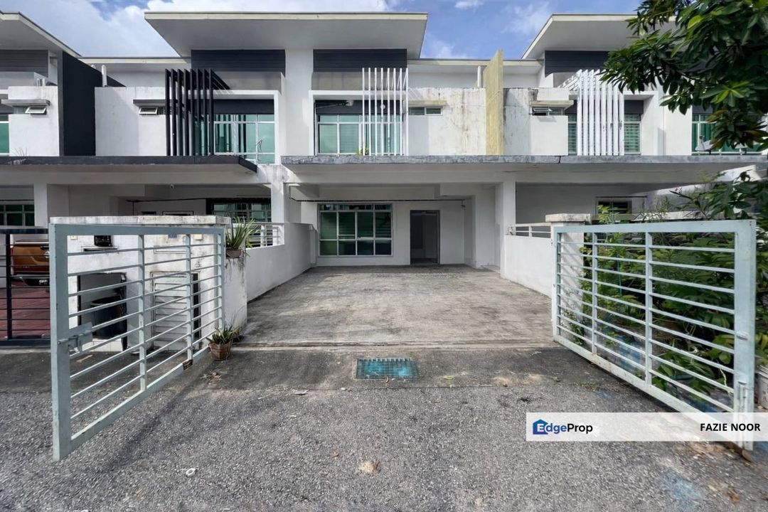 2-Storey Terrace House with Kitchen Cabinet !!! @ Olive Zaitun, Bandar Hillpark, Puncak Alam, Selangor, Bandar Puncak Alam