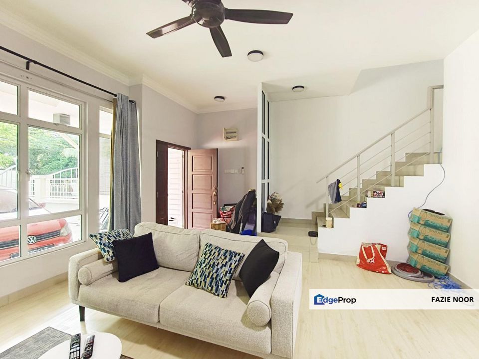 Aster Seksyen 4 Tambahan, Bangi 2-Storey Intermediate Lot Facing Open, Selangor, Bangi