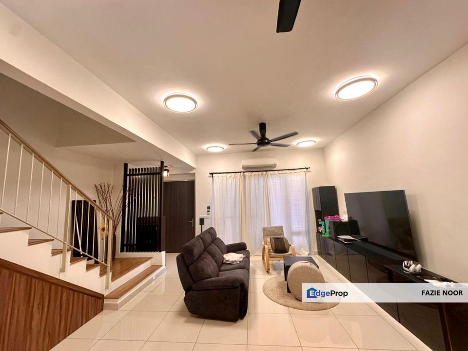 Elmina Valley 2, City of Elmina, Seksyen U16, Shah Alam Furnished with Fully Extended 2-Storey Terrace House For Sale !!!, Selangor, Denai Alam