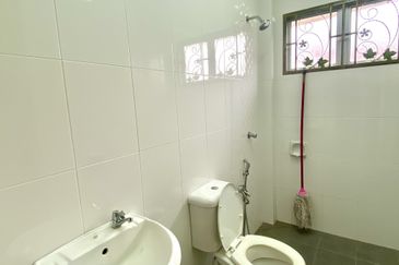 PARK AVENUE (SEREMBAN 2)