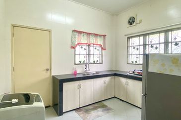 PARK AVENUE (SEREMBAN 2)