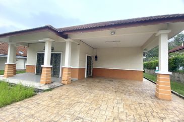 PARK AVENUE (SEREMBAN 2)