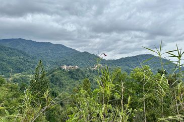 Bungalow Lot Berjaya Hills Resort Bukit Tinggi For Sale