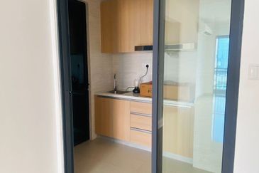 Aradia Residence @ Lake City