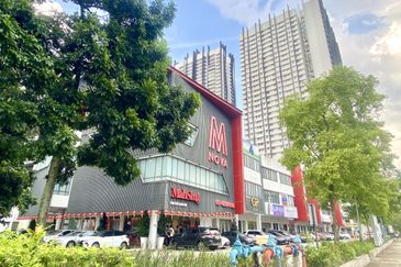 Lakeville Residences