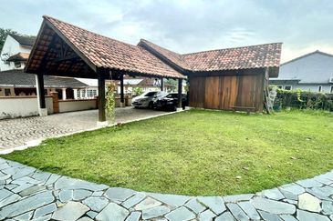 Seksyen 11, Shah Alam