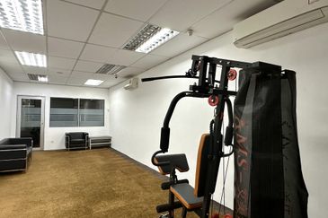 4 Storey Office Space Jalan Jubli Perak Seksyen 22 Shah Alam