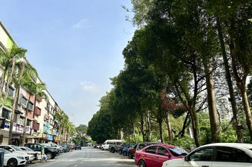 4 Storey Office Space Jalan Jubli Perak Seksyen 22 Shah Alam