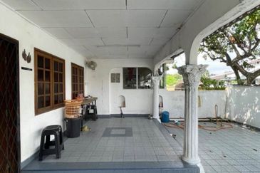 Paramount Garden (Taman Paramount)