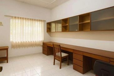 Paramount Garden (Taman Paramount)