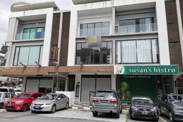 Bandar Mahkota Cheras