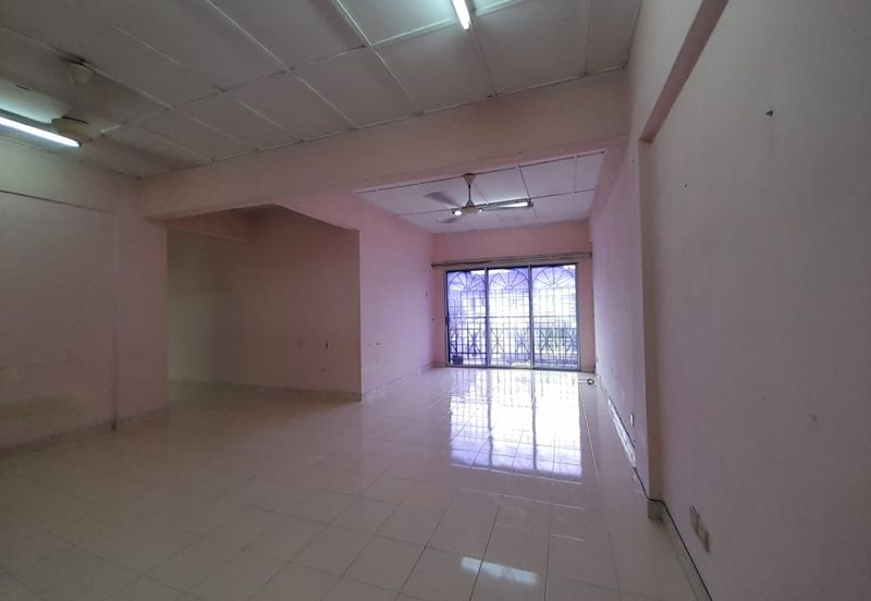 Cheras Perdana Apartment Block D, E