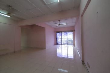 Cheras Perdana Apartment Block D, E
