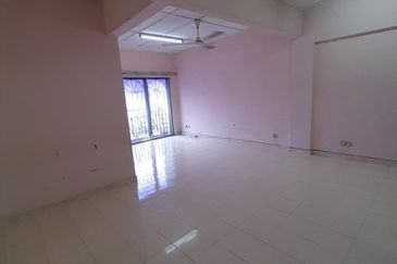 Cheras Perdana Apartment Block D, E