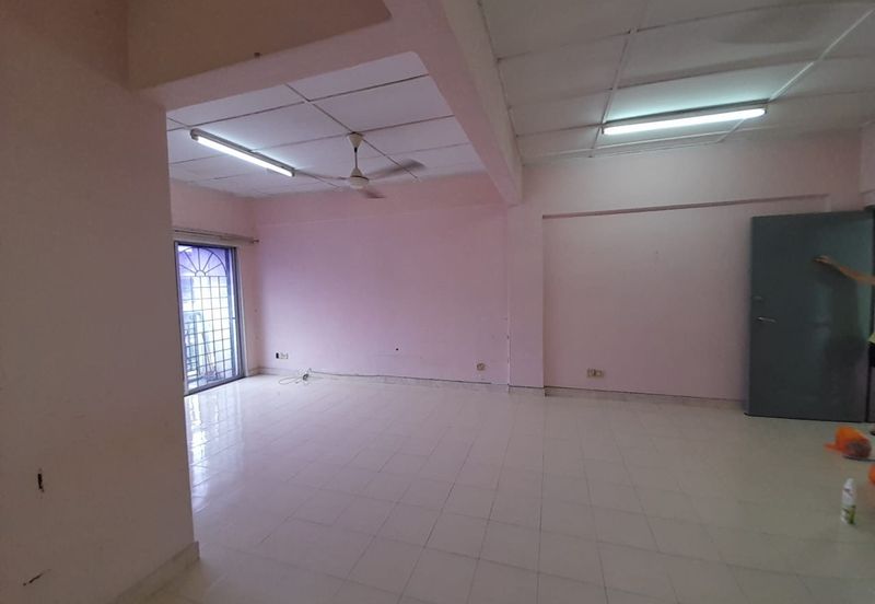 Cheras Perdana Apartment Block D, E