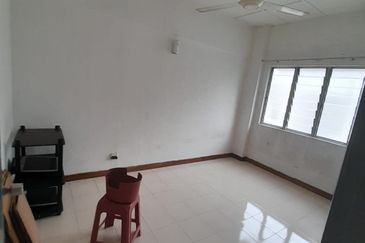 Cheras Perdana Apartment Block D, E