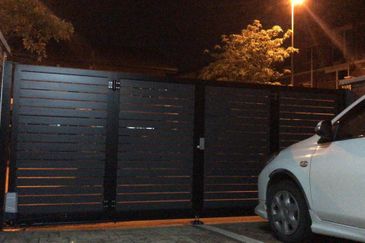 SL 8, Bandar Sungai Long