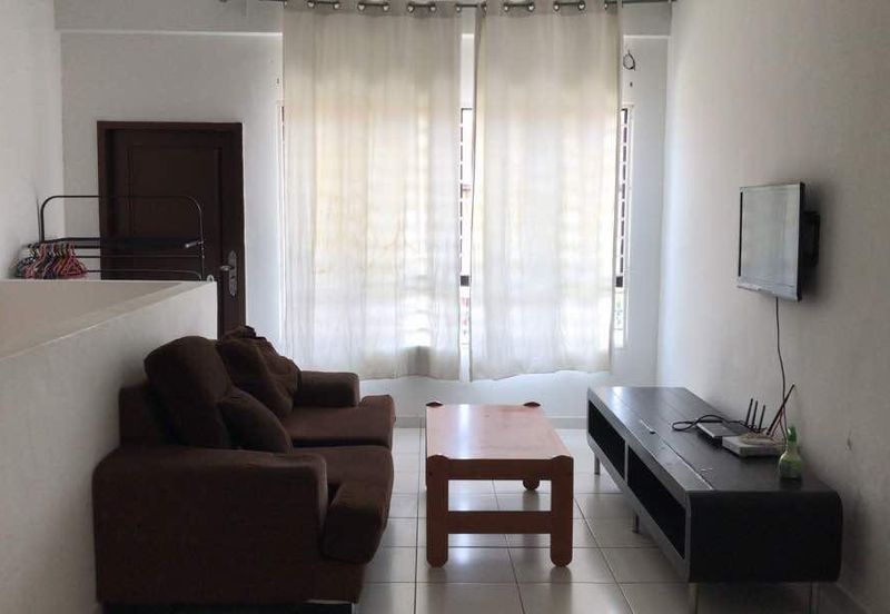 SL 8, Bandar Sungai Long